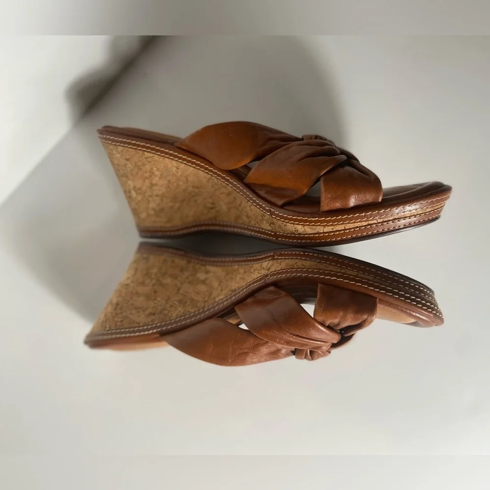 Nurture~Cognac~Leather~Knotted/Trim Design~Cork Wedge~Platform Sandal~Size 7.5